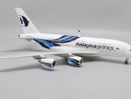 43041_jc-wings-xx20057-airbus-a380-malaysia-airlines-9m-mnb-x6b-191796_2.jpg