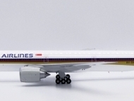 44986_jc-wings-ew277w010-boeing-777-300er-singapore-airlines-9v-swz-xb8-201212_0.jpg