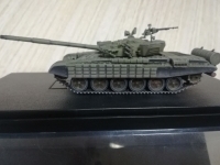 33633_0003802_soviet-army-t-72av-mbt-1980s.jpeg