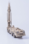 37517_0005911_9p117-strategic-missile-launcher-scud-c-in-middle-east-area.jpg