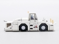 42614_jc-wings-gse2wt500e03-airport-accessories-jal-oc-wt500e-towing-tractor-x17-187672_10.jpg