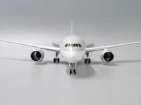 42658_jc-wings-xx2394-boeing-787-9-dreamliner-qatar-airways-a7-bhd-xc9-188698_11.jpg