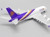 43033_jc-wings-xx4897-airbus-a380-800-thai-airways-hs-tue-x2a-191290_3.jpg