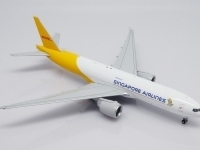 43037_jc-wings-sa4011-boeing-777-200lrf-singapore-airlines-9v-dha-x16-189292_12.jpg