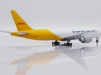43037_jc-wings-sa4011-boeing-777-200lrf-singapore-airlines-9v-dha-xb6-189292_5.jpg