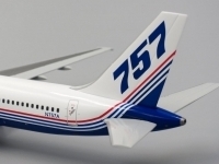 43038_jc-wings-lh2109-boeing-757-200-boeing-house-livery-n757a-with-stand-x2c-154923_5.jpg