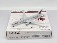 43702_jc-wings-xx40135-boeing-777-300er-qatar-airways-world-cup-2022-a7-bef-x52-192295_5.jpg
