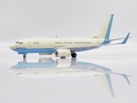 44521_jc-wings-ew2737009-boeing-737-700bbj-korean-air-hl8222-x41-197852_2.jpg