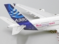44620_jc-wings-lh4152-airbus-a380-a-f-wwdd-with-antenna-xcd-199724_2.jpg