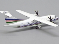 44780_jc-wings-lh2233-atr42-300-house-color-f-wega-xbb-199559_6.jpg