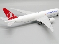 44811_jc-wings-ew277l002c-boeing-777f-turkish-cargo-interactive-series-tc-ljr-xf3-200019_4.jpg