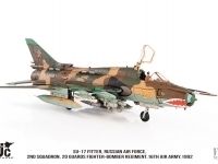 44984_jcw-72-su20-003-012.jpg