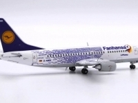 45181_jc-wings-ew4733001-boeing-737-300-lufthansa-fanhansa-d-abek-x54-201730_4.jpg