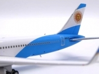 45228_jc-wings-lh4357-boeing-757-200-argentina-air-force-arg-01-xdf-195883_8.jpg
