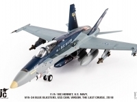 45239_jcw-72-f18-018-006.jpg