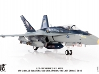 45239_jcw-72-f18-018-009.jpg