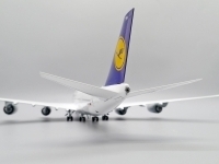 45804_ew2748005_09.jpg