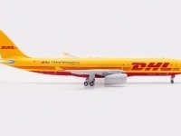 46678_b-models-b-333-jfk-airbus-a330-343p2f-dhl-d-ajfk-xff-212012_4.jpg