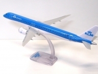 46684_ppc-224714-embraer-erj195-e2-klm-cityhopper-ph-nxs-x29-216172_2.jpg