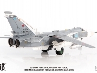 47188_jcw-72-su24-005-015.jpg