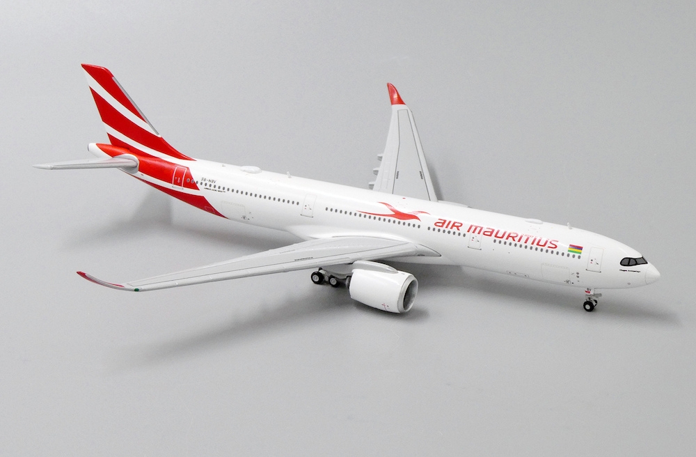 42591_jc-wings-xx4169-airbus-a330-900neo-air-mauritius-3b-nbv-xee-186642_3.jpg