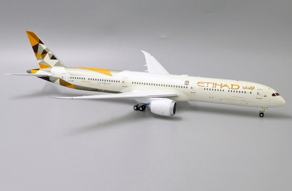 42637_jc-wings-xx2264-boeing-787-10-dreamliner-etihad-airways-a6-bmd-x49-187924_1.jpg