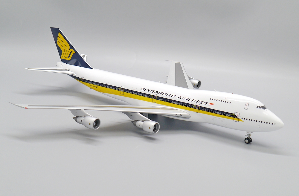 42799_jc-wings-ew2742002-boeing-747-200-singapore-airlines-9v-sqo-x2e-189836_3.jpg