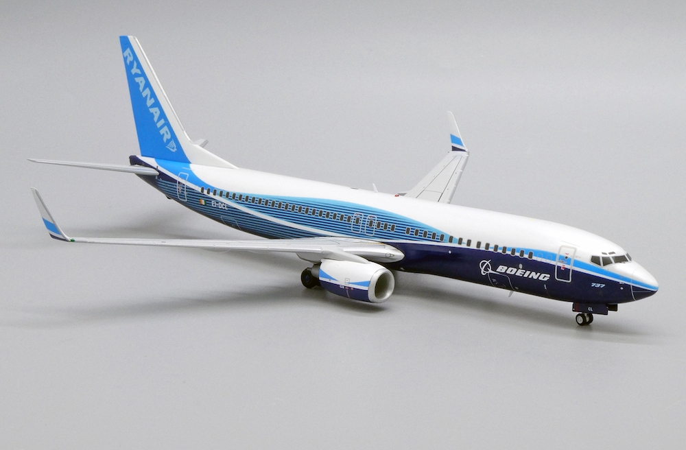 44815_jc-wings-xx2498-boeing-737-800-ryanair-boeing-dreamliner-colors-ei-dcl-xd8-200033_3.jpg