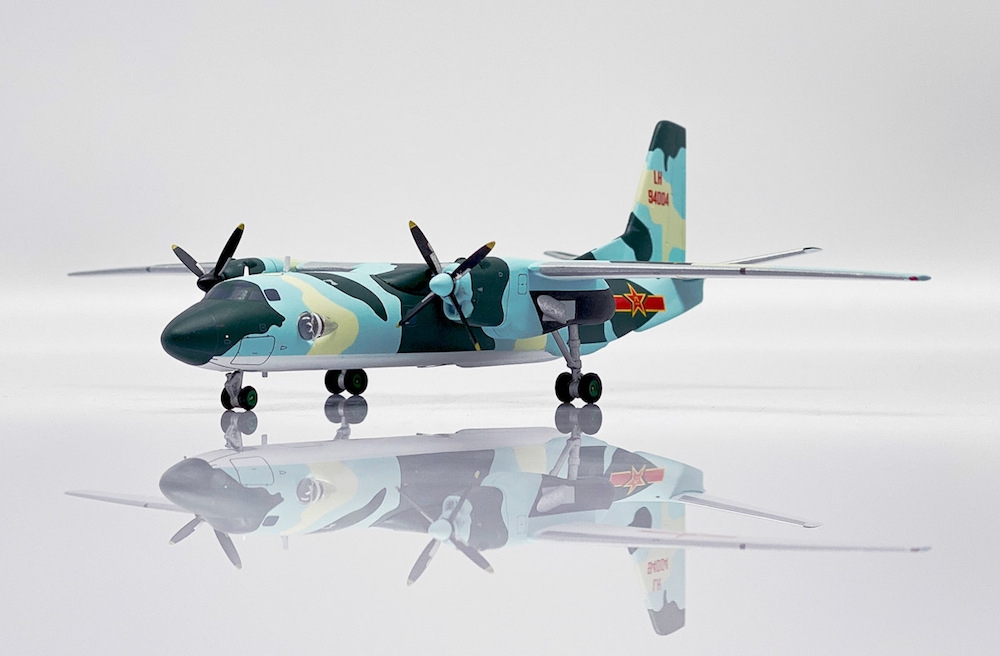 44840_aviaboss-a2037-xian-y-7-plaaf-peoples-liberation-army-air-force-94004-x62-187215_3.jpg