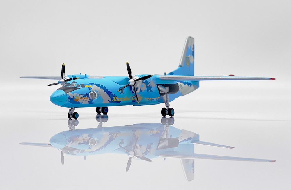 44841_aviaboss-a2038-antonov-an-26-ukrainian-air-force-08-xc8-187216_2.jpg