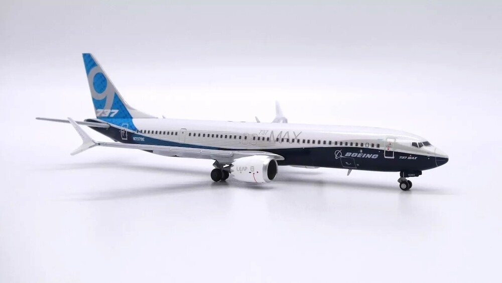 45183_jc-wings-lh4291-boeing-737-max-9-boeing-house-color-n7379e-xd4-201736_3.jpg