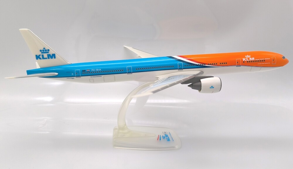 45275_ppc-ph-bva-boeing-777-300er-klm-orange-pride-ph-bva-2023-x7c-206391_1.jpg