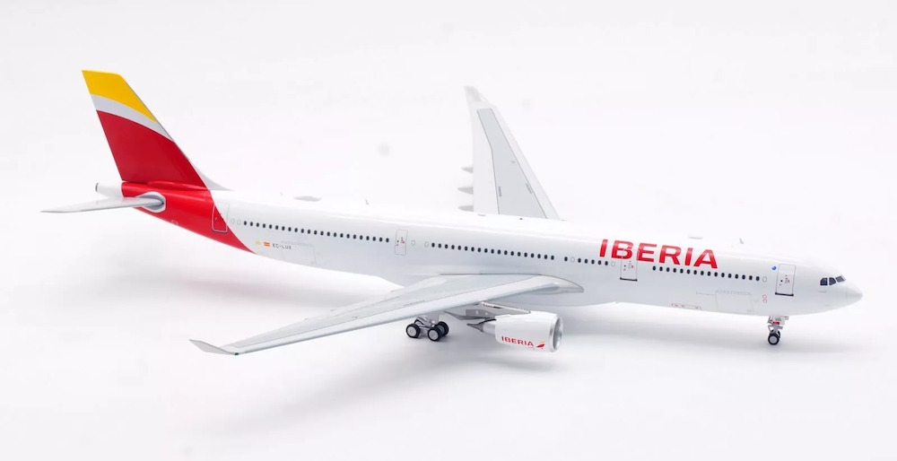 45863_inflight-200-if333ib0924-airbus-a330-302-iberia-ec-lux-xd5-207443_1.jpg