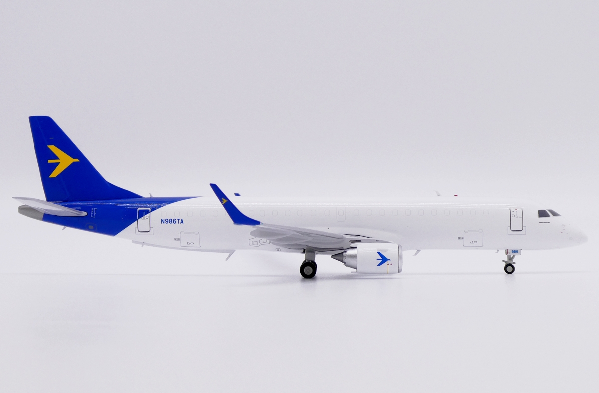 46097_lh2469_05.jpg