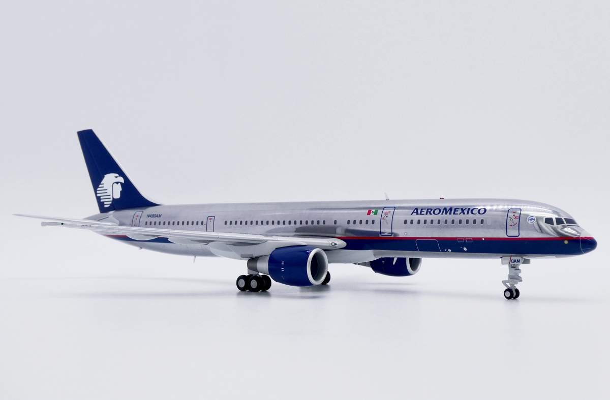 46148_lh2332_07.jpg
