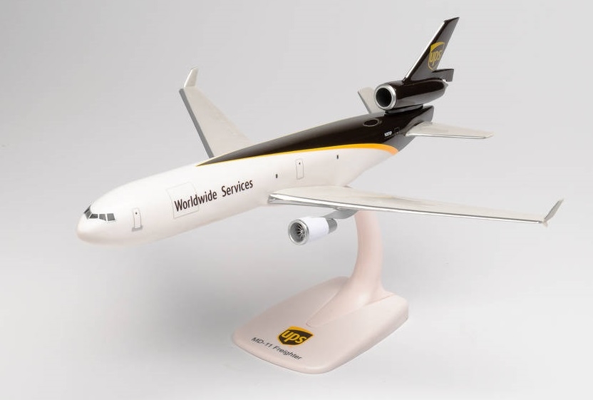 1:200 MD-11(F) United Parcel Service (UPS) (Snap-Fit)